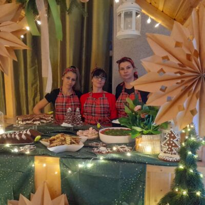Koło Gospodyń Wiejskich Zaradne Babki w czasie Tradycji Bożonarodzeniowych