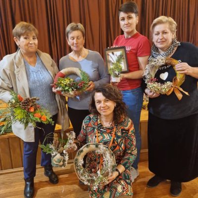 Warsztaty florystyczne w Oborze tworzenie kompozycji jesiennych