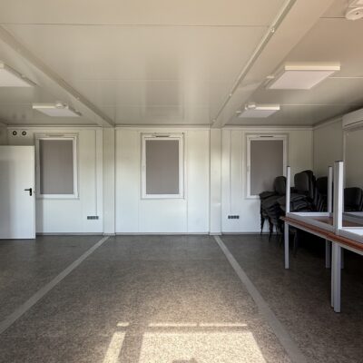 sala główna w świetlicy wiejskiej