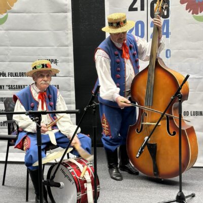 Kapela zespołu LUBIN w trakcie występu