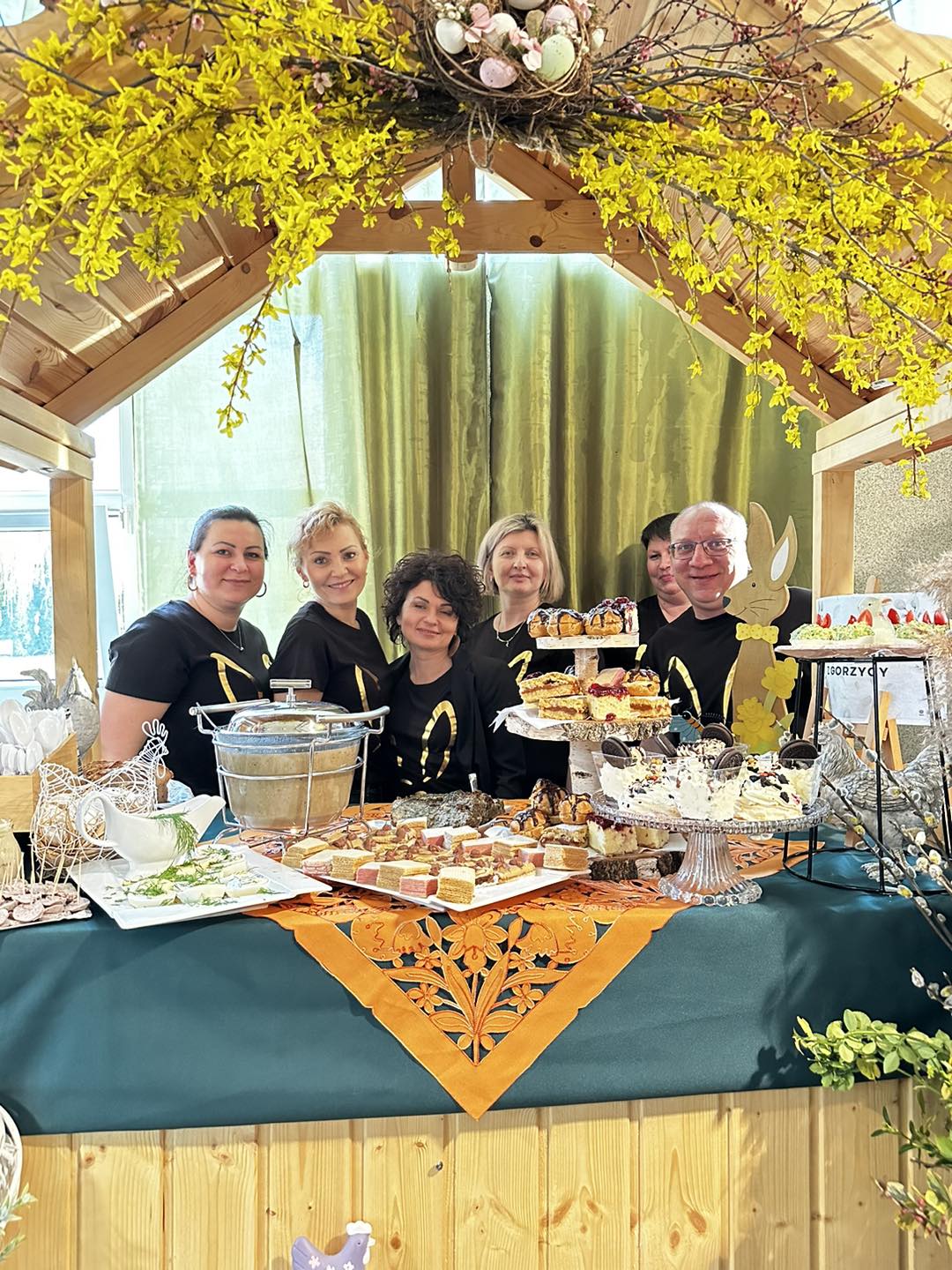 Koło Gospodyń Wiejskich Skowronki z Gorzycy podczas konkursu