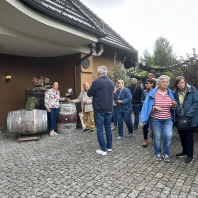 Mieszkańcy gminy Lubin podczas wyjazdu na Winobranie.